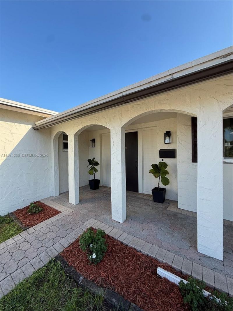 4450 NW 9th St, Coconut Creek, FL 33066 Photo