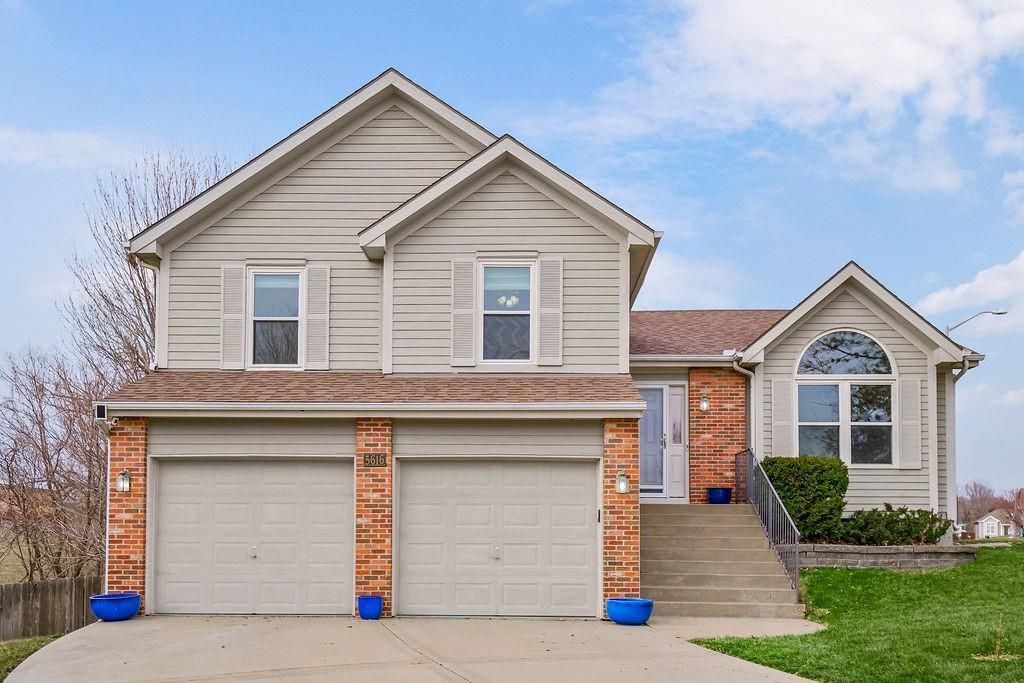 5616 N Mercier Street, Kansas City, MO 64118 Main Photo