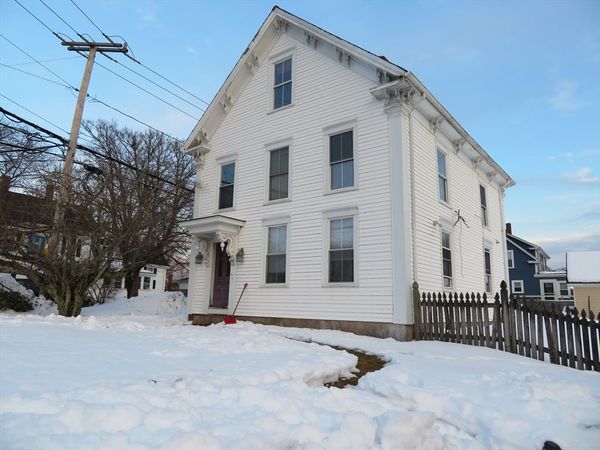 160 High Street, Unit 3, Wareham, MA 02539