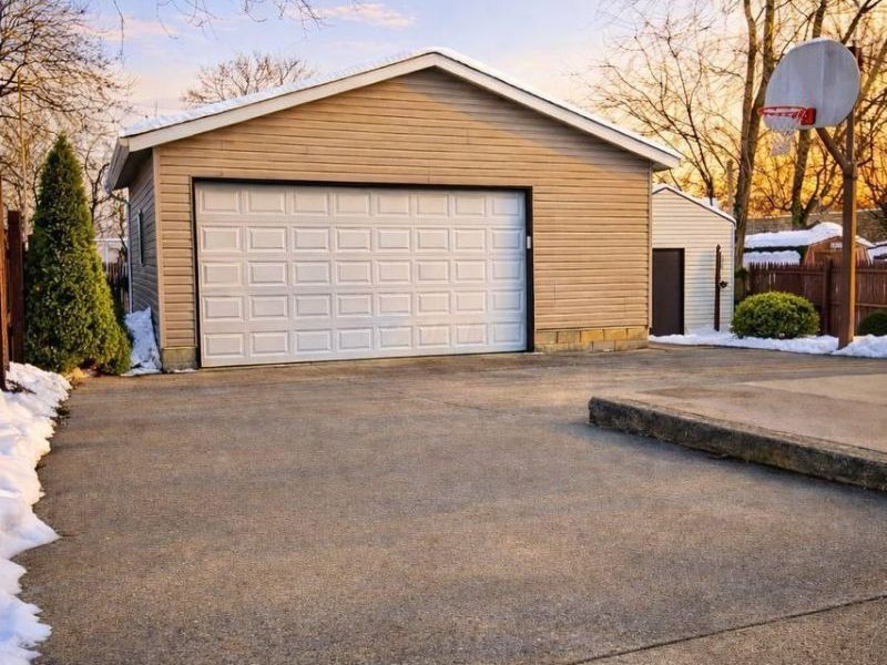 3516 Meadow Valley Street, Columbus, OH 43207 Photo 2