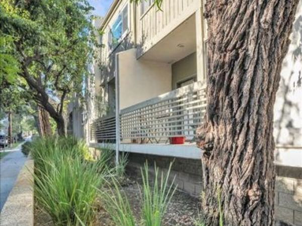 2909 Arizona Avenue, Unit 14, Santa Monica, CA 90404