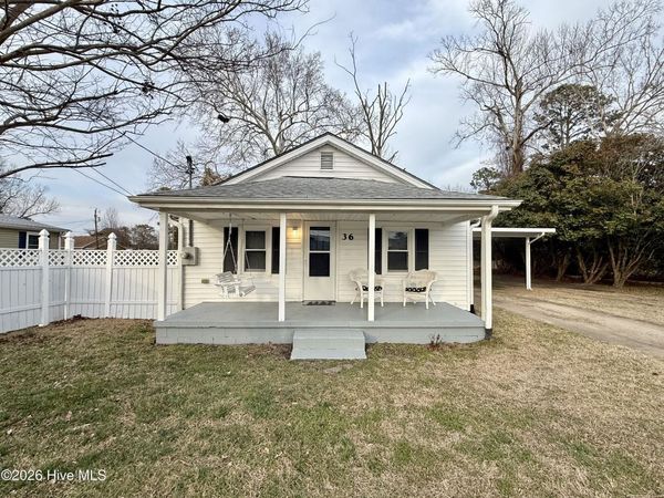 36 First Street, Chocowinity, NC 27817
