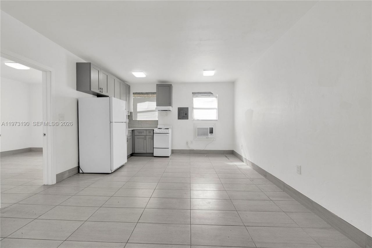 13390 NE 6th Ave, Unit 7, North Miami, FL 33161 Photo