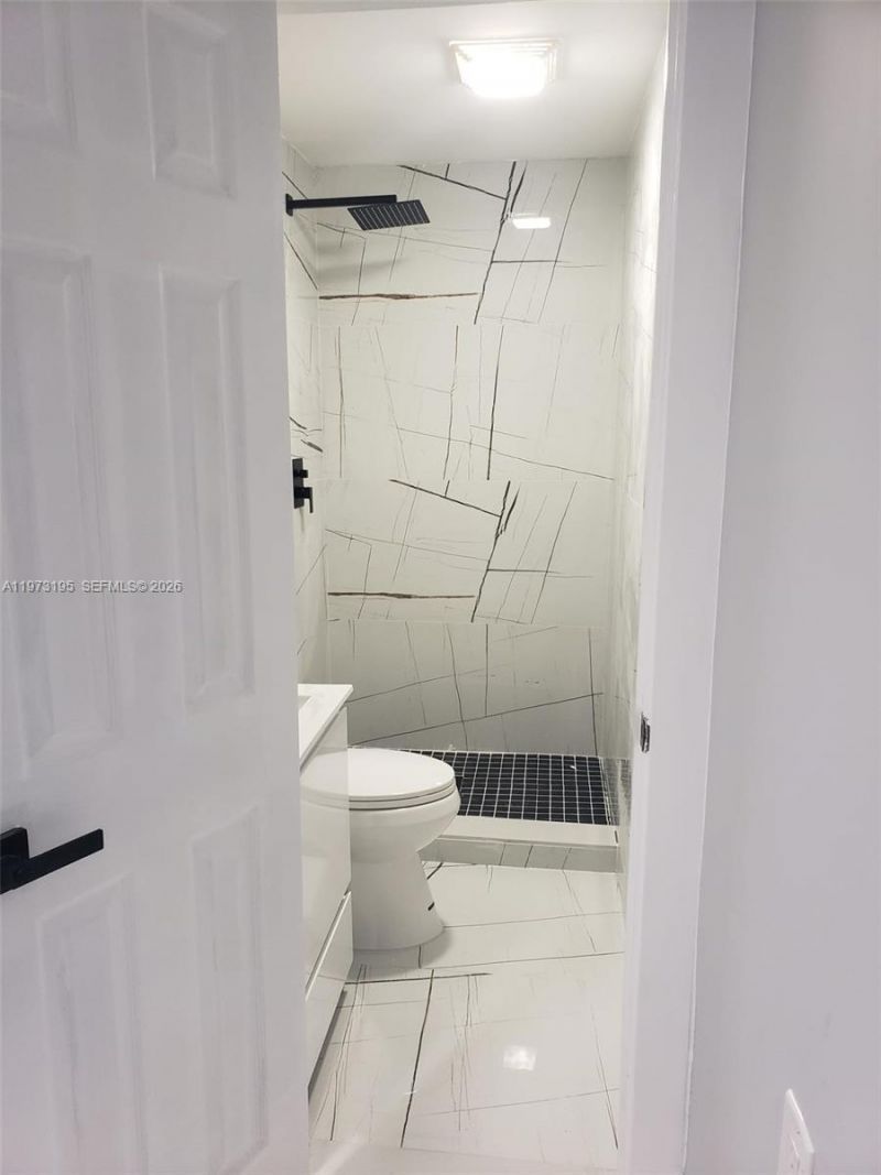 150 NE 169th Ter, North Miami Beach, FL 33162 Photo