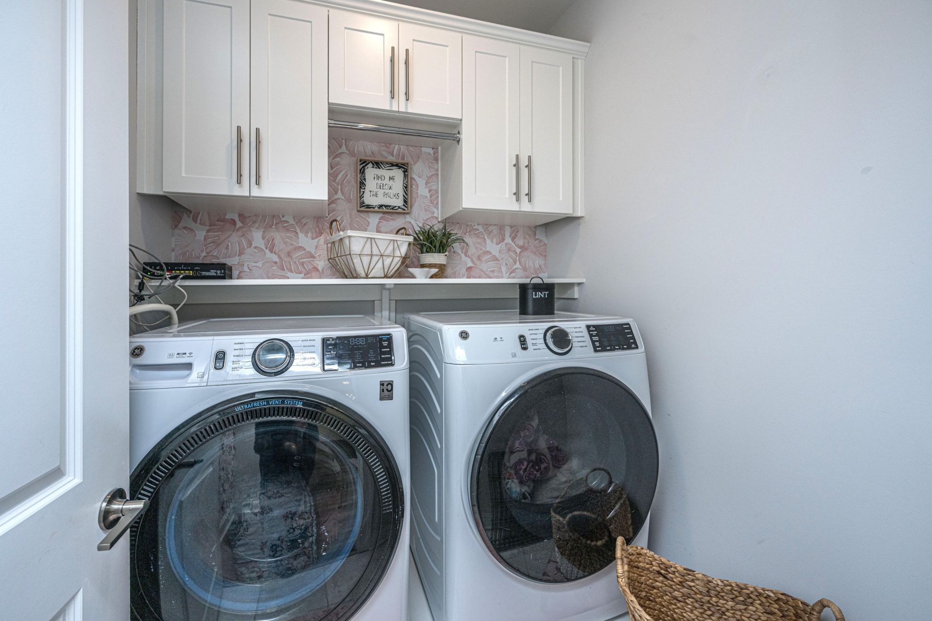 2001 Tacoma Circle Photo 14