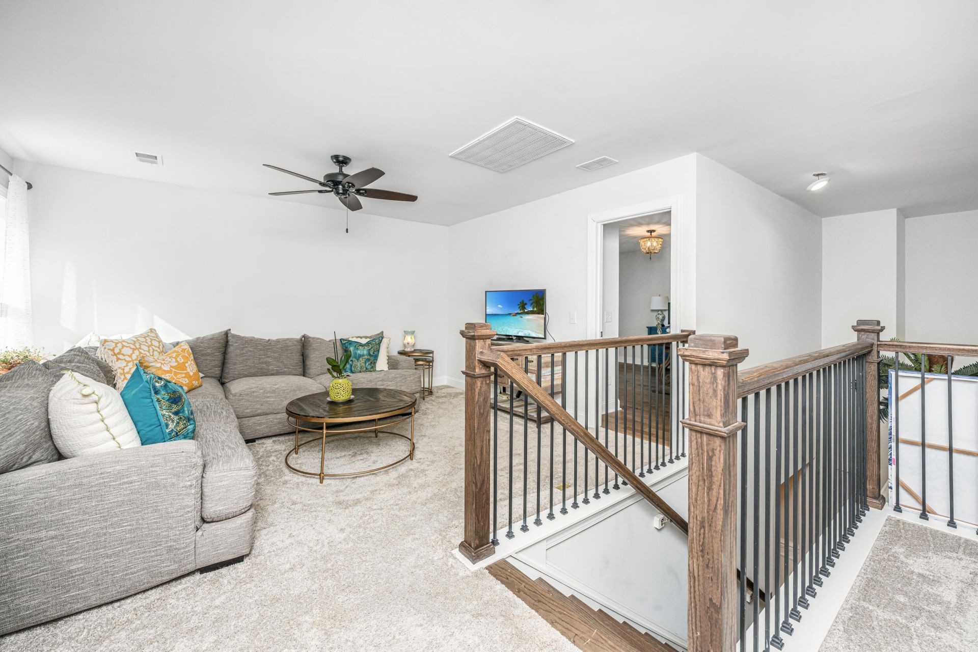 2001 Tacoma Circle Photo 18