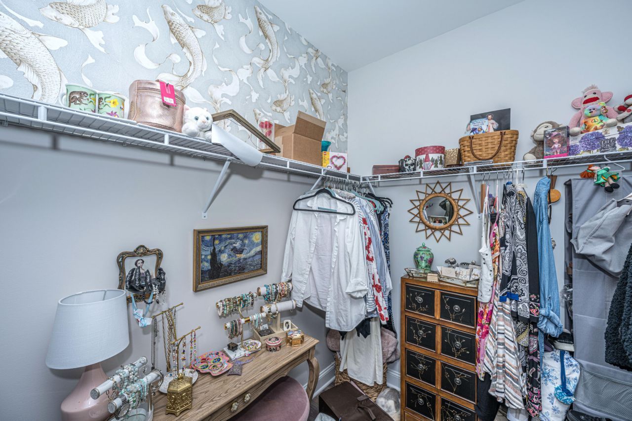 2001 Tacoma Circle Photo 20