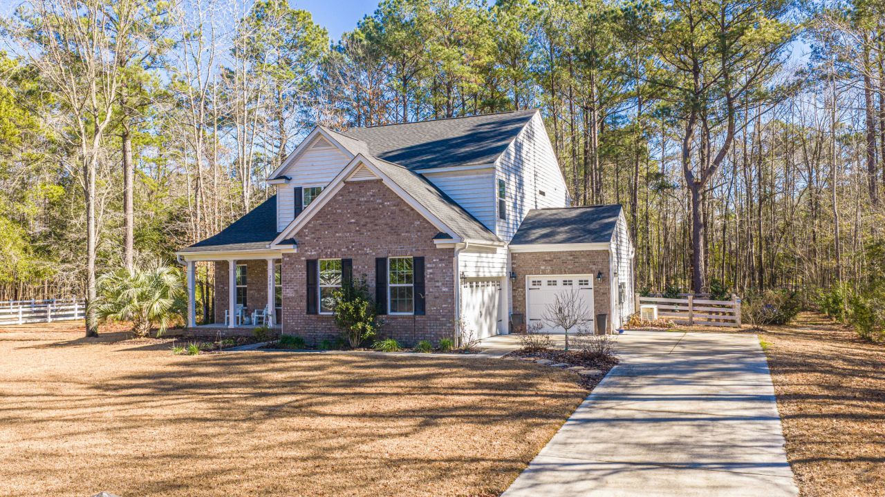 2001 Tacoma Circle Photo 41