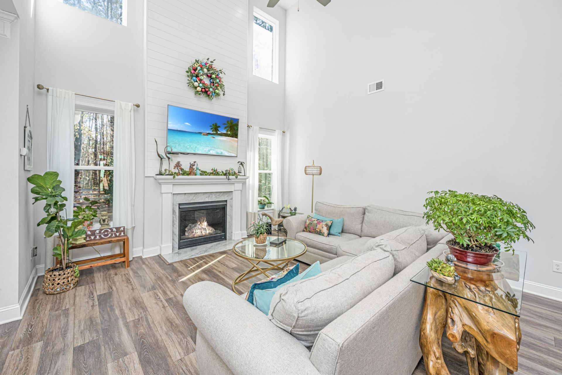 2001 Tacoma Circle Photo 7