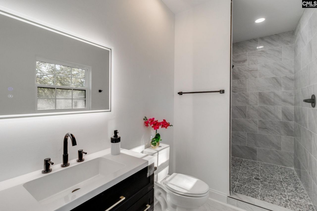 203 Ault Road  Photo 12