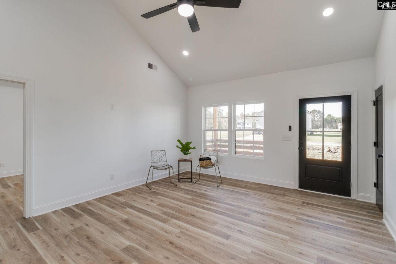 203 Ault Road  Photo 6