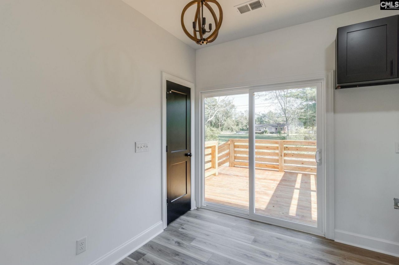 203 Ault Road  Photo 9