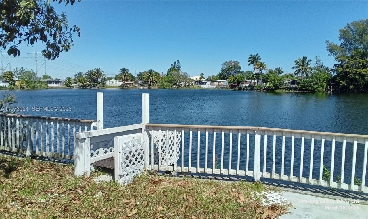 21821 S Heritage Cir, Unit 1, Pembroke Pines, FL 33029 Photo