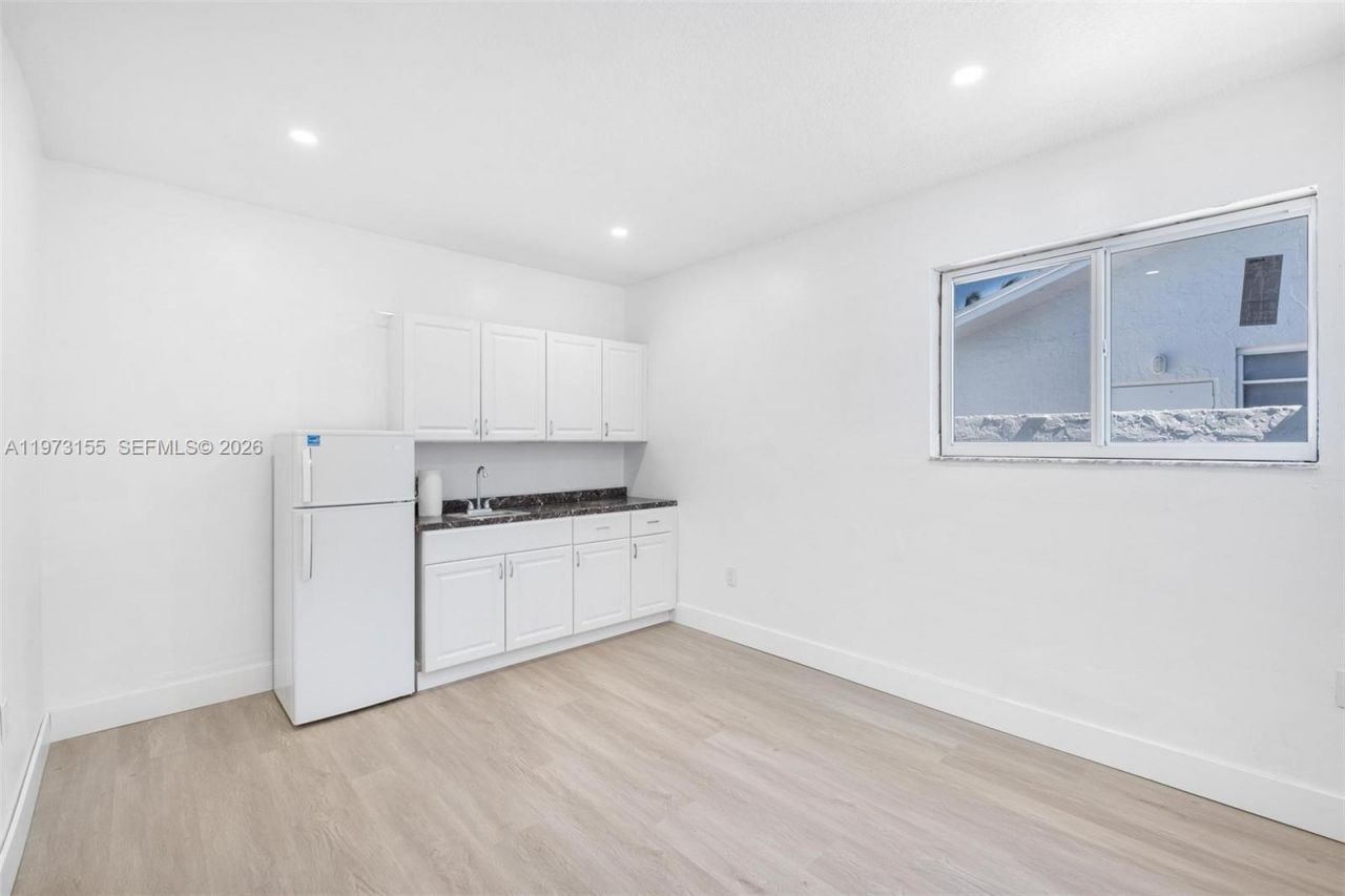 13710 SW 18th Ter , Miami, FL 33175 Photo