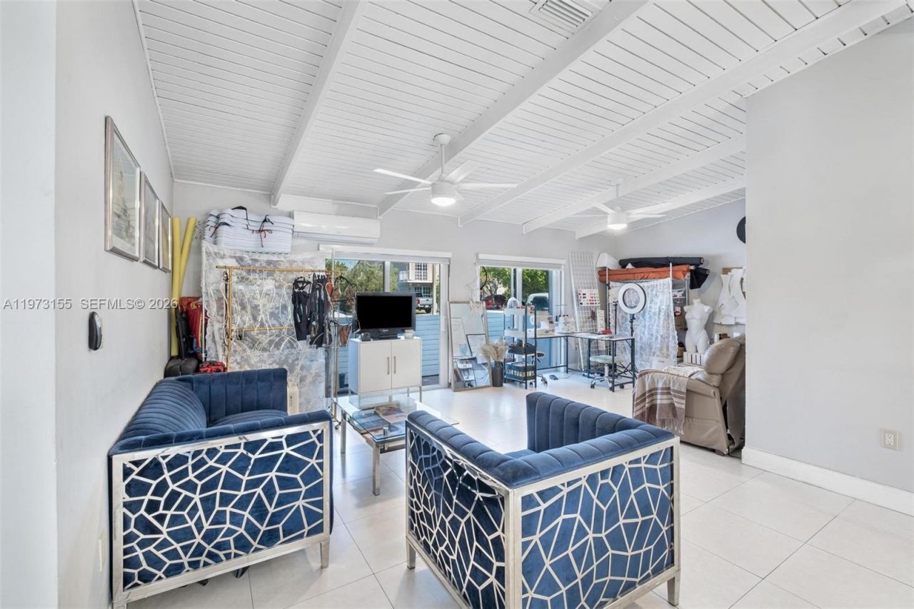 13710 SW 18th Ter , Miami, FL 33175 Photo