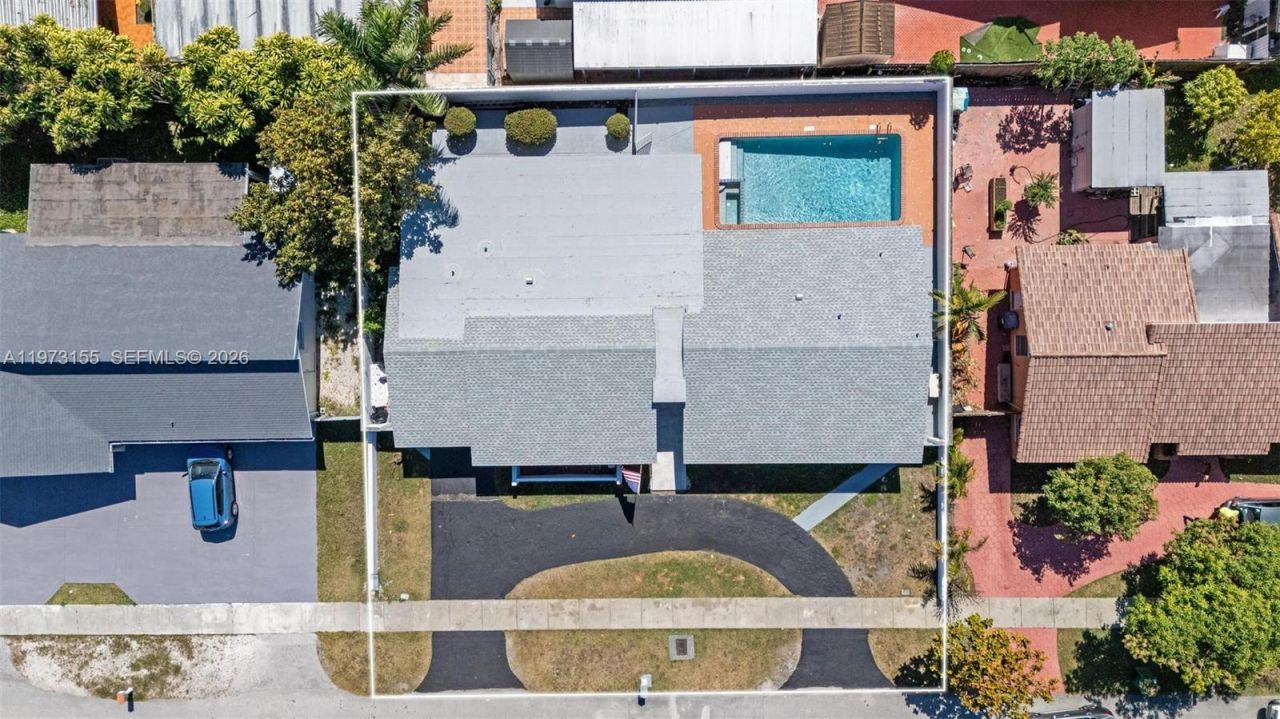 13710 SW 18th Ter , Miami, FL 33175 Photo