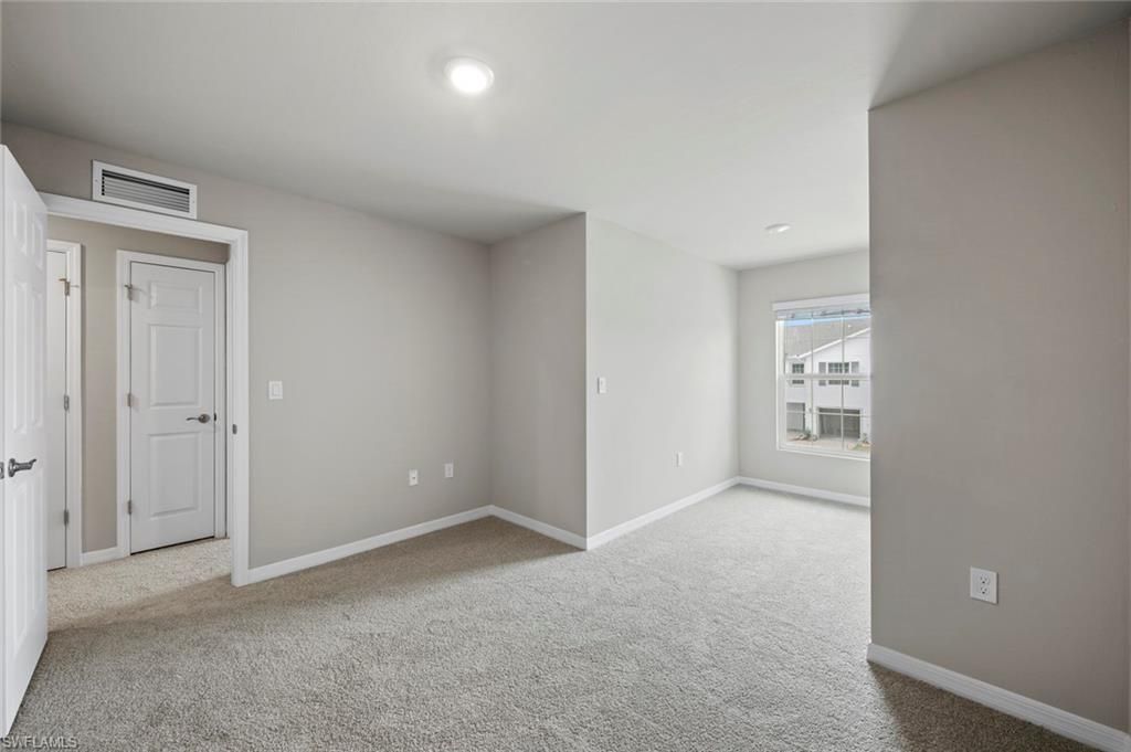 15319 Wildflower Cir, Naples, FL 34119 Photo