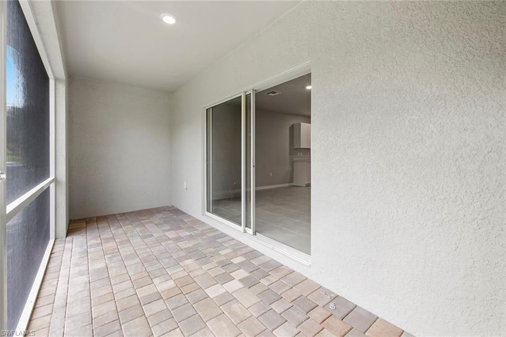 15319 Wildflower Cir, Naples, FL 34119 Photo