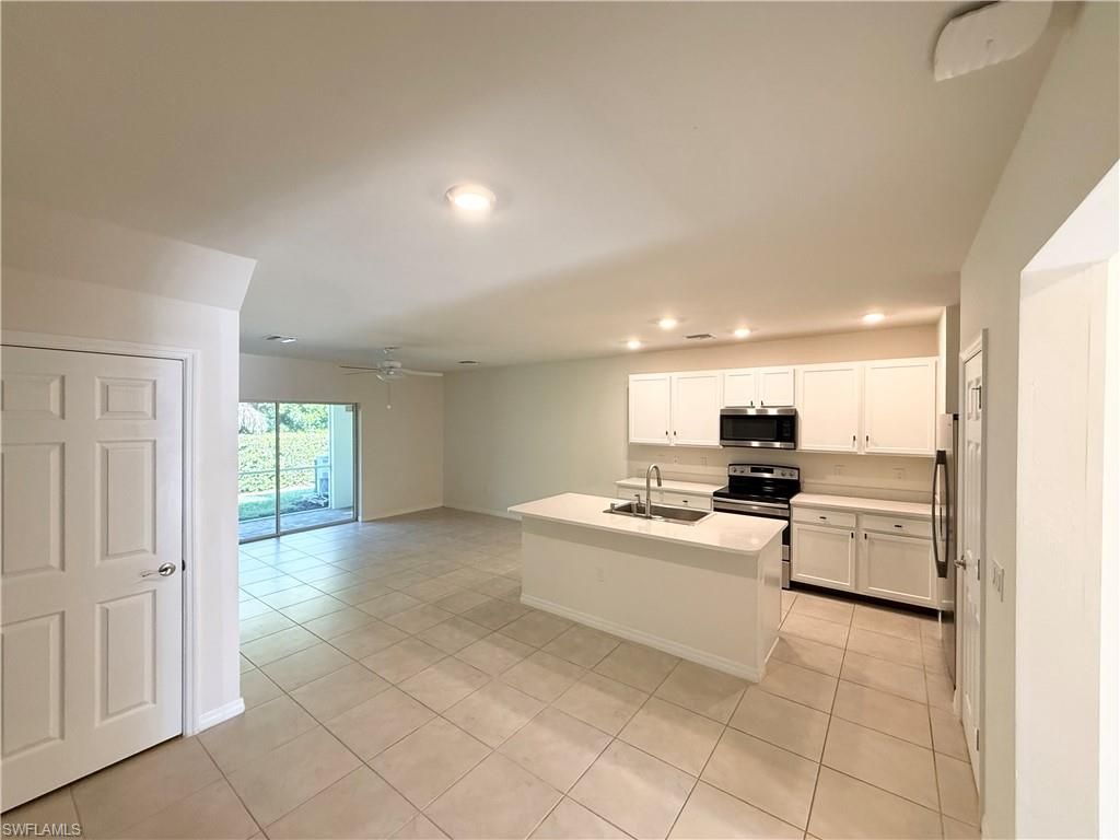 15319 Wildflower Cir, Naples, FL 34119 Photo