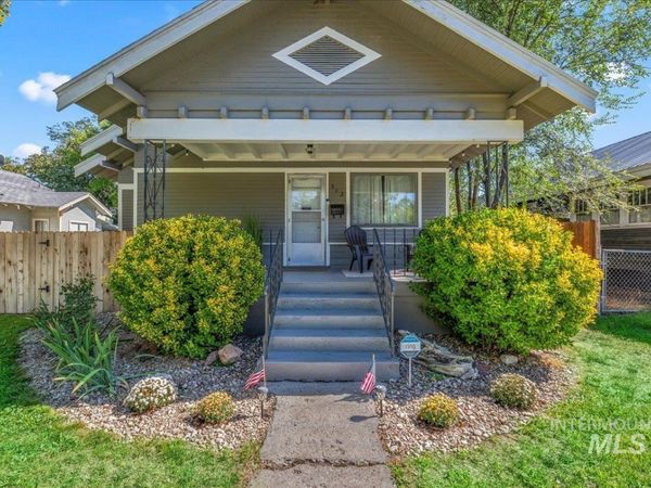 512 9th Ave S, Nampa, ID 83651