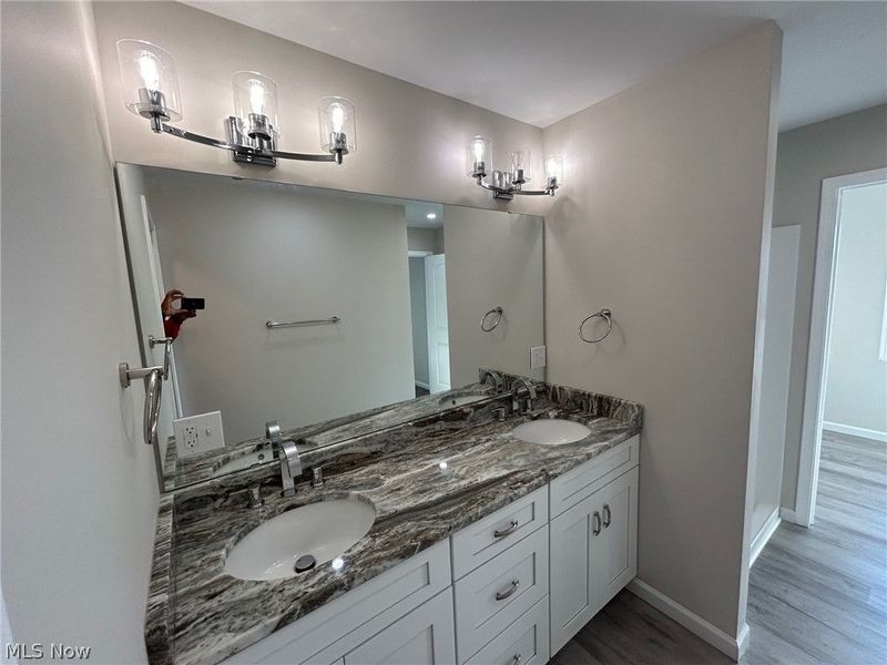 24431 Hartland Road, Euclid, OH 44123 Photo 24