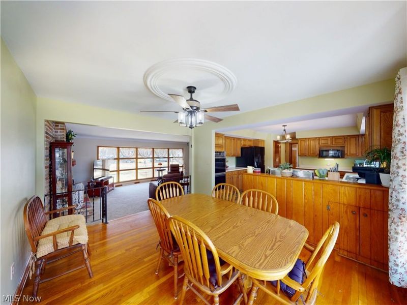 239 Dunbar Road, Tallmadge, OH 44278 Photo 12