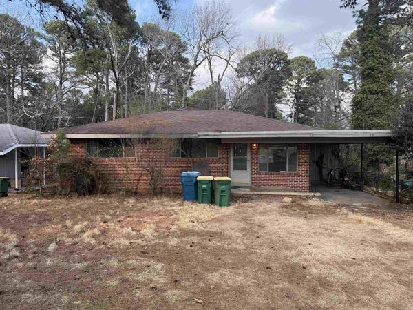 29 Barbara Circle, Little Rock, AR 72204