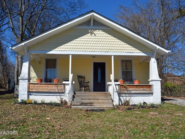 4225 Alma Ave, Knoxville, TN 37914