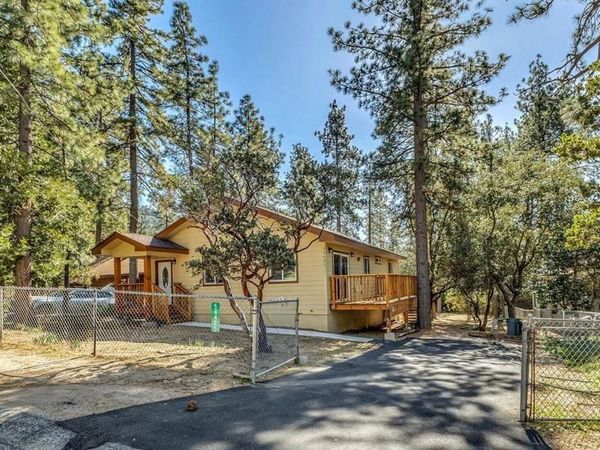 54425 Live Oak Street, Idyllwild, CA 92549