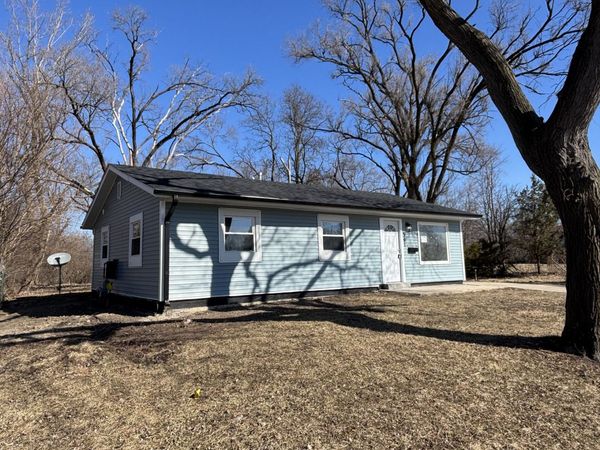 591 Andover Street , Chicago Heights, IL 60411