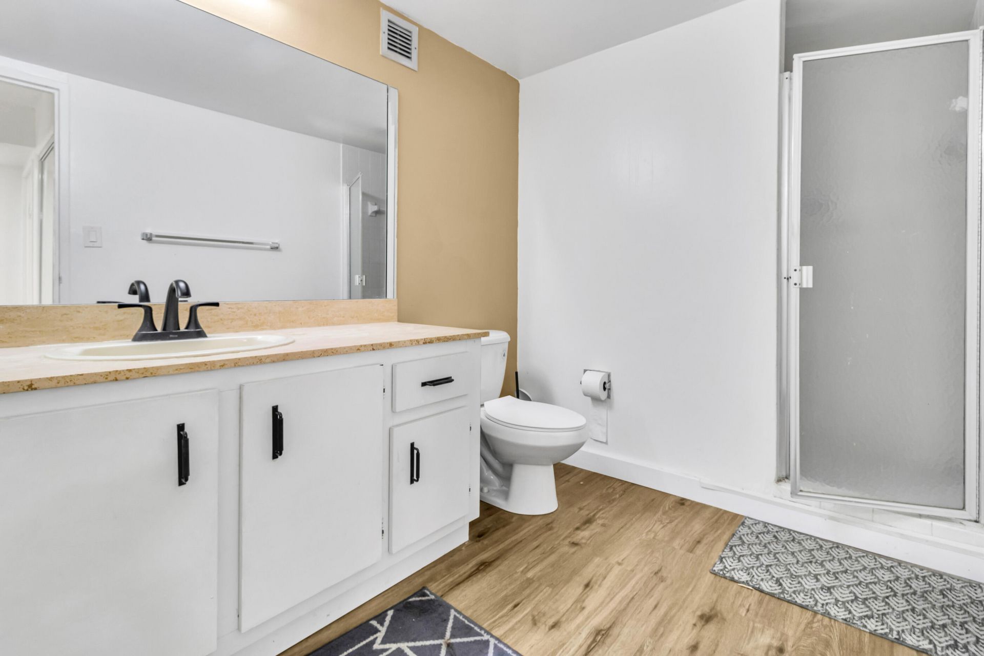 500 Three Islands Boulevard, Unit 109, Hallandale Beach, FL 33009 Photo