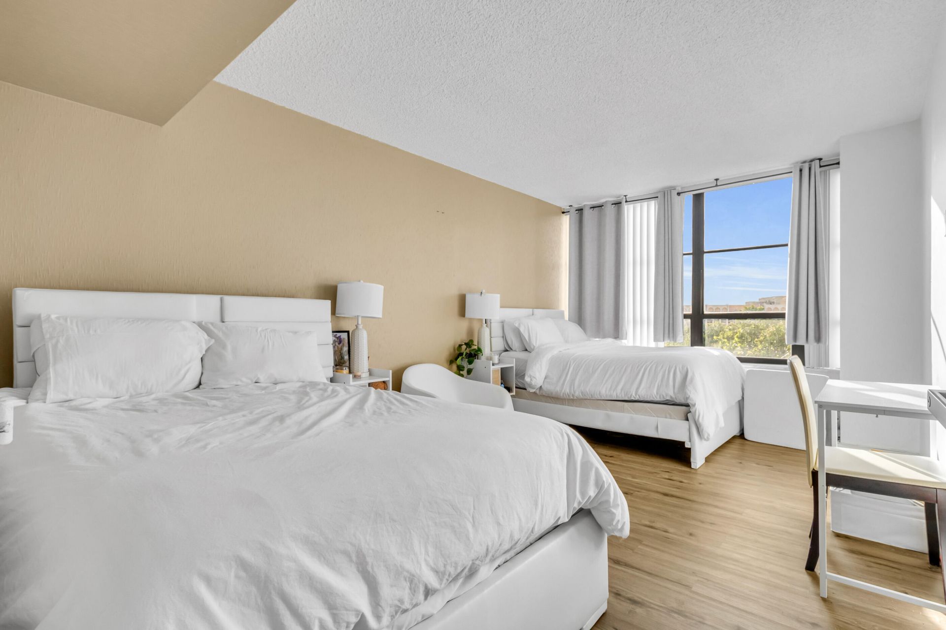 500 Three Islands Boulevard, Unit 109, Hallandale Beach, FL 33009 Photo