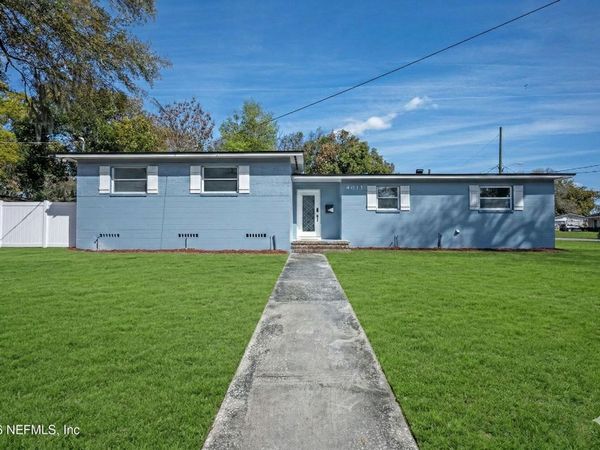 4013 ROGERO Road, Jacksonville, FL 32277