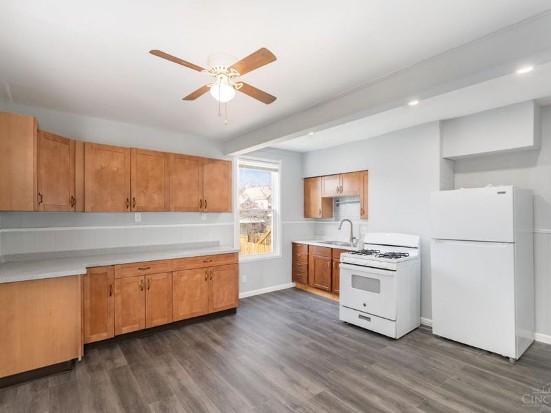 5229 Globe Avenue, Norwood, OH 45212 Photo 9