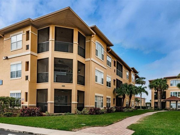 4305 BAYSIDE VILLAGE DRIVE , Unit 304, TAMPA, FL 33615
