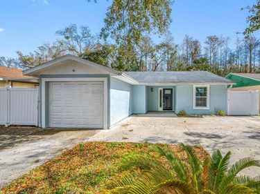 12413 HIDDEN BROOK DRIVE, Unit 11, TAMPA, FL 33624