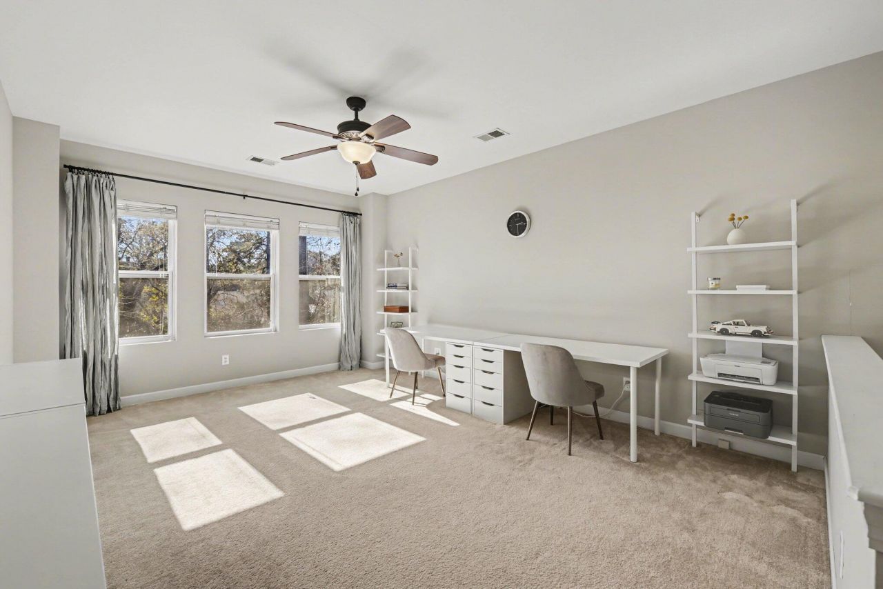 8471 Athens Way Photo 13