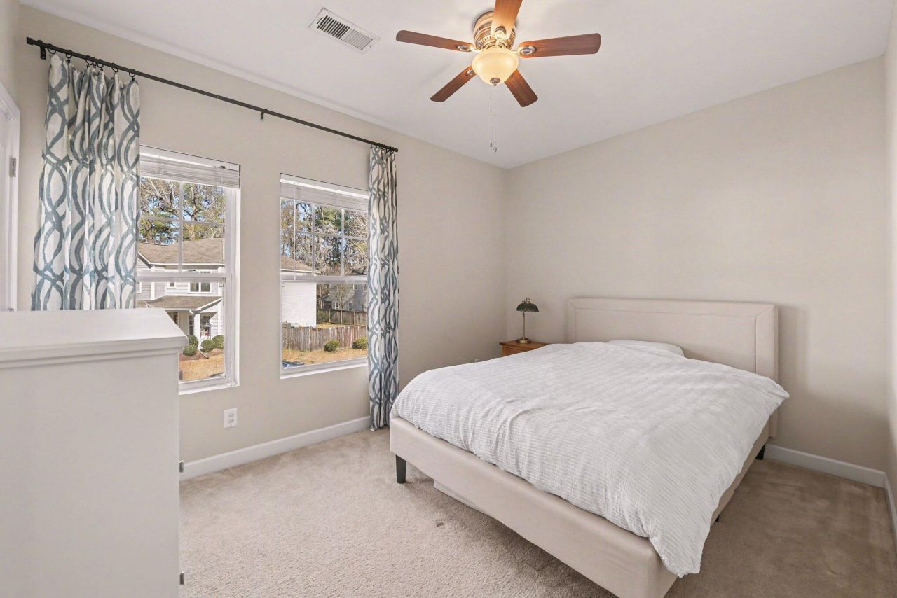 8471 Athens Way Photo 23