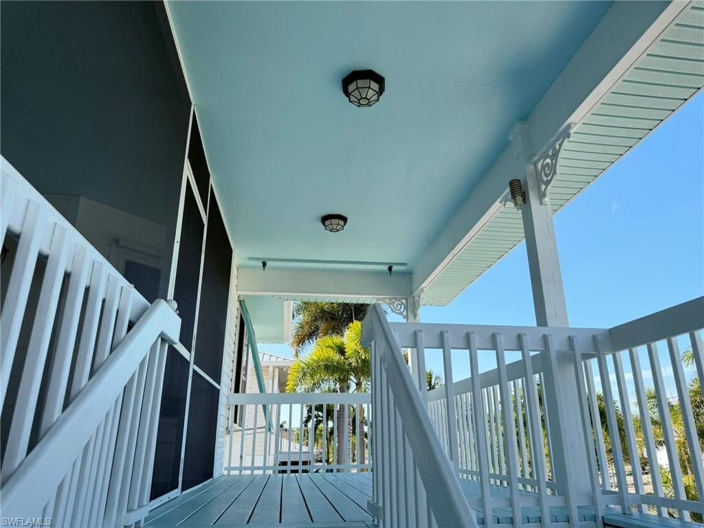 3461 Manatee Dr, Saint James City, FL 33956 Photo