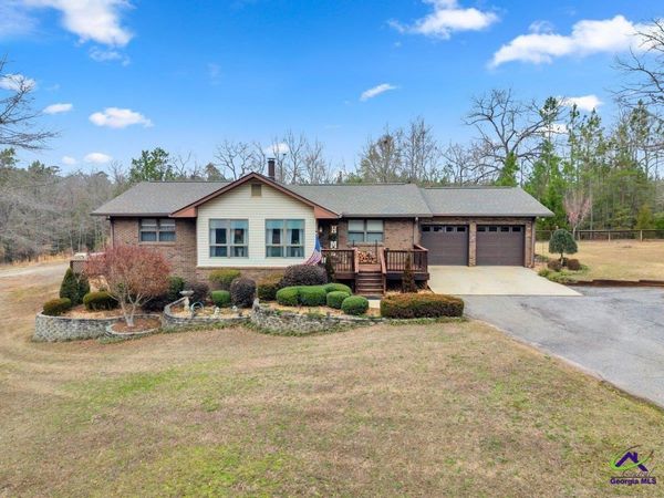 551 Felton Wood Road, Byron, GA 31008