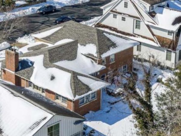 2208 SECOND AVENUE, SPRING LAKE, NJ 07762