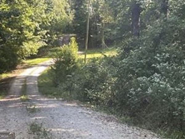 12 Banks Street, Lexington, GA 30648