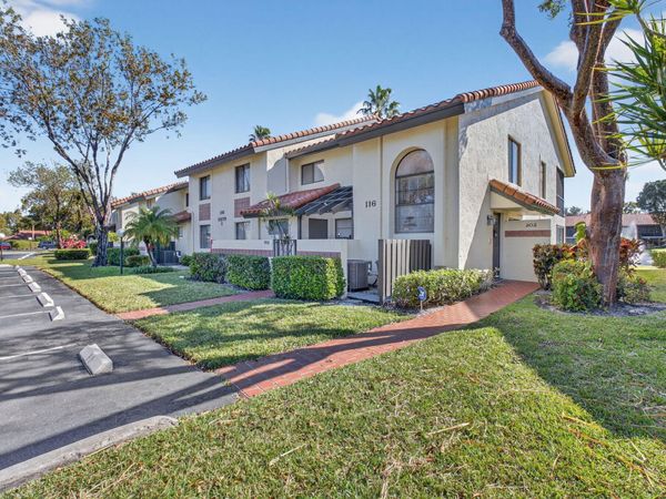10279 N Circle Lake Drive, Unit 202, Boynton Beach, FL 33437