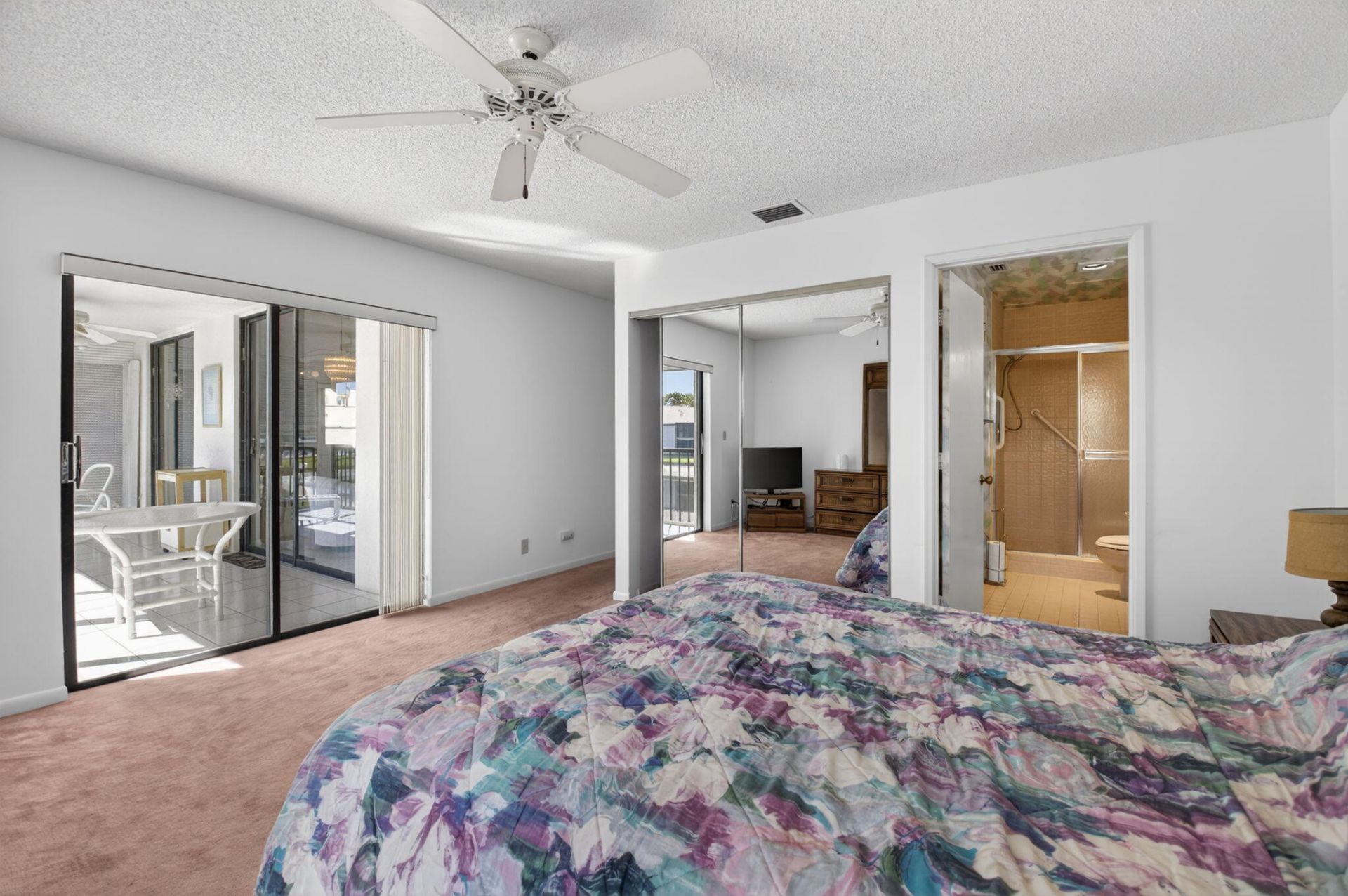 10279 N Circle Lake Drive, Unit 202, Boynton Beach, FL 33437 Photo