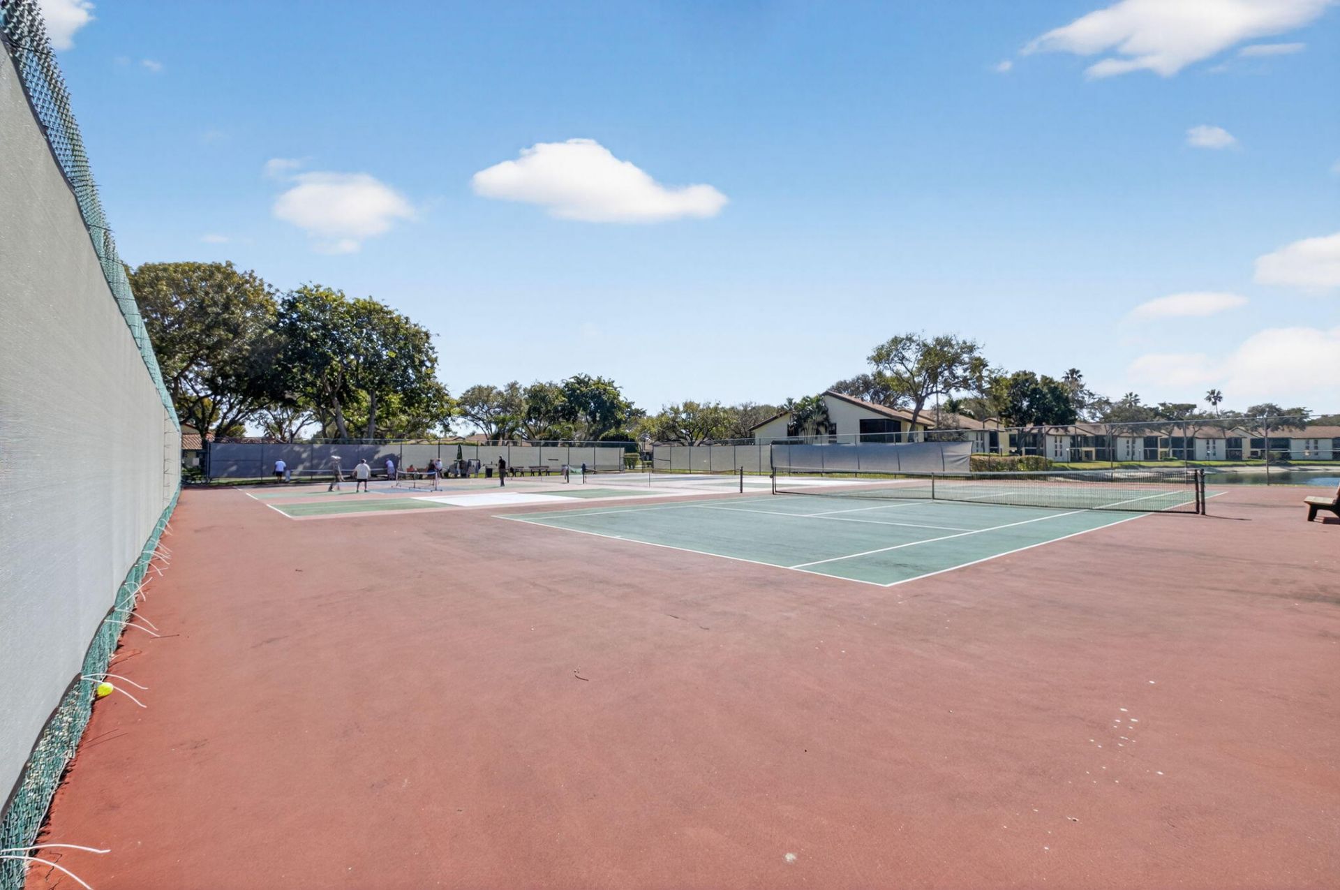 10279 N Circle Lake Drive, Unit 202, Boynton Beach, FL 33437 Photo