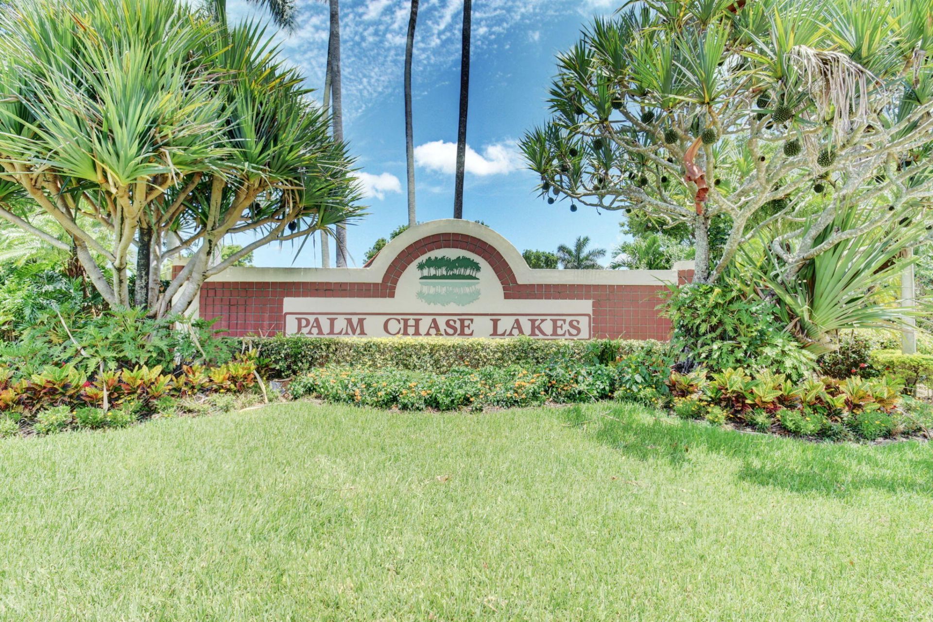 10279 N Circle Lake Drive, Unit 202, Boynton Beach, FL 33437 Photo