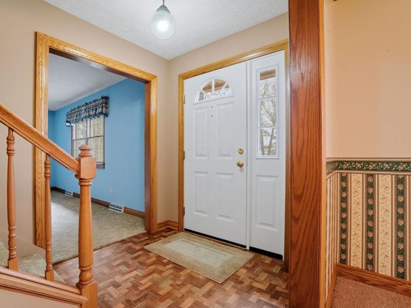 658 Knoll Drive, Granville, OH 43023 Photo 7