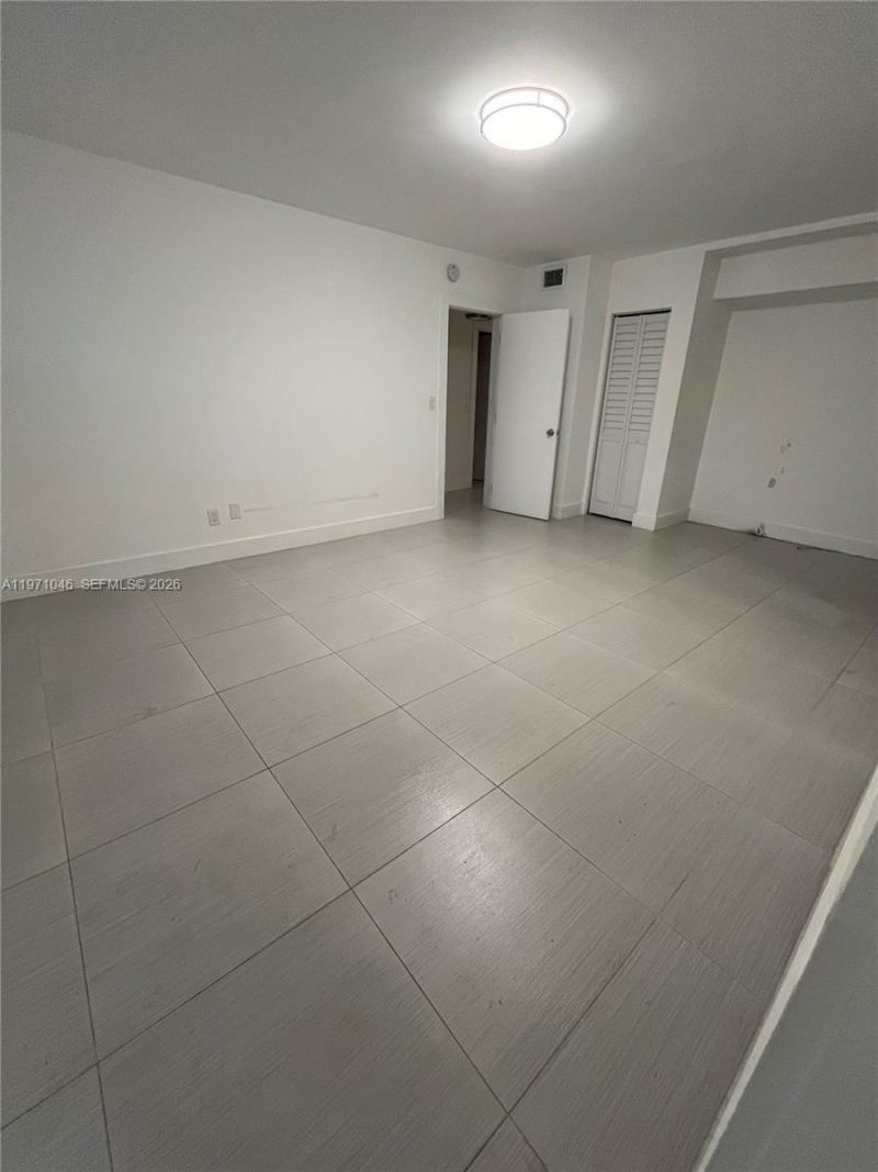 11855 NE 19th Dr , Unit 20, North Miami, FL 33181 Photo