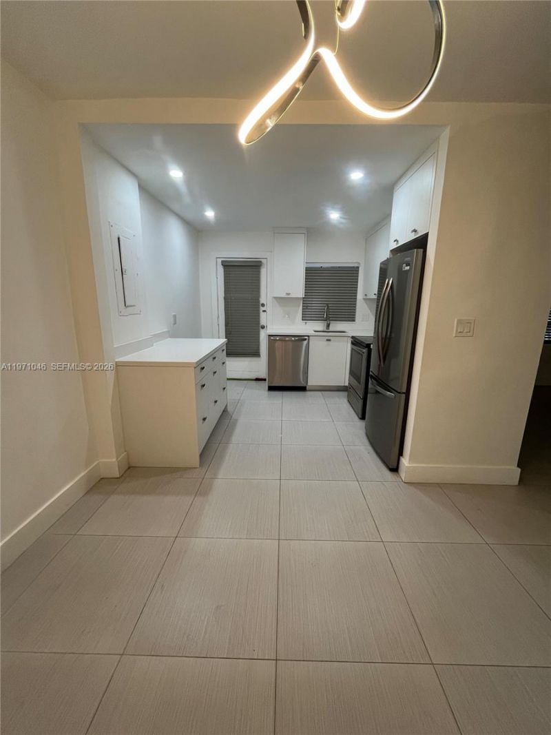 11855 NE 19th Dr , Unit 20, North Miami, FL 33181 Photo