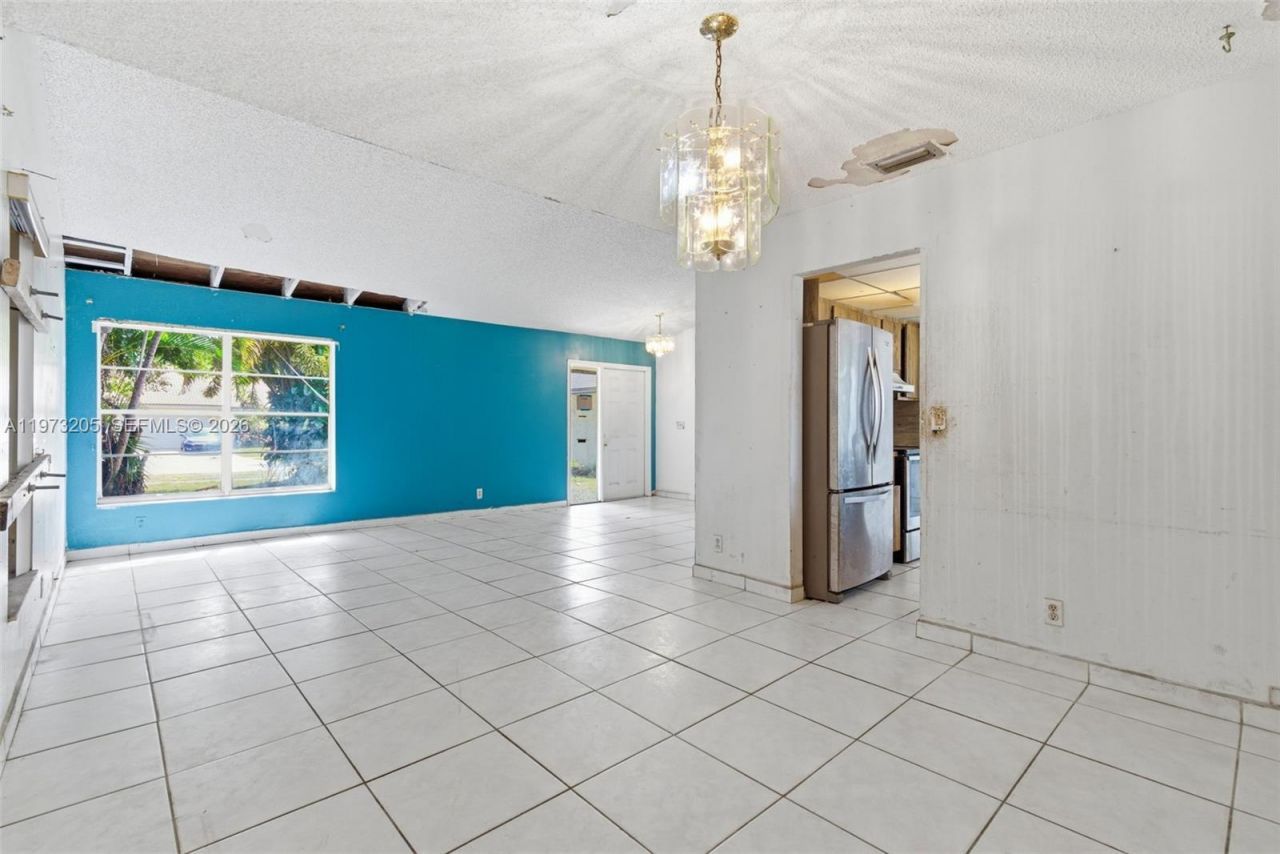 7389 NW 48th Pl, Lauderhill, FL 33319 Photo